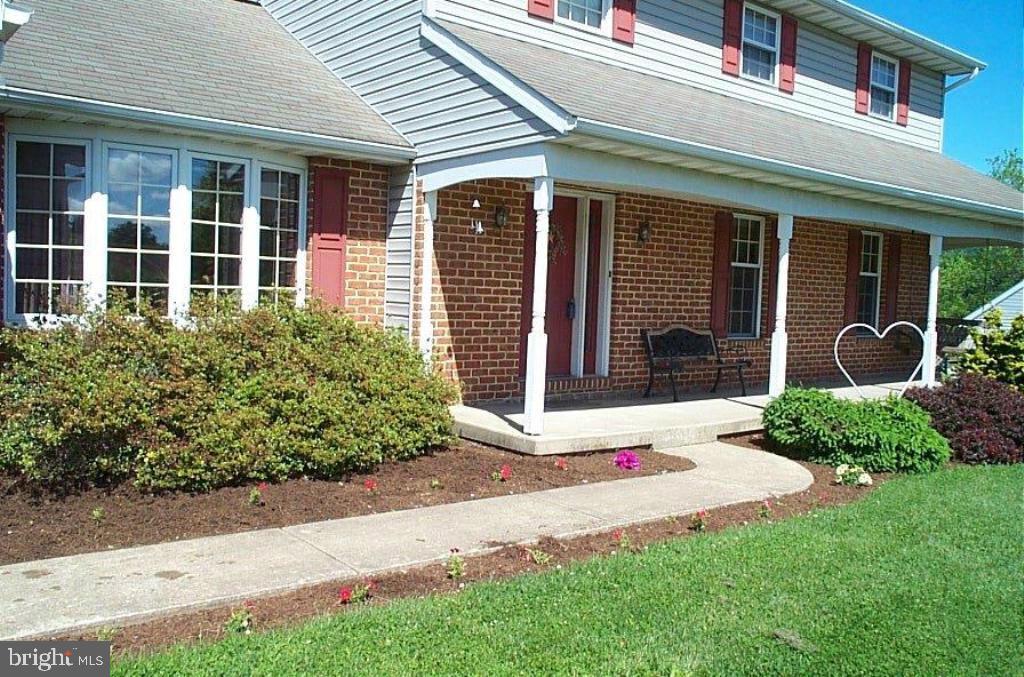 65 Binder Road Stevens, PA 17578 - Photo 2 of 21