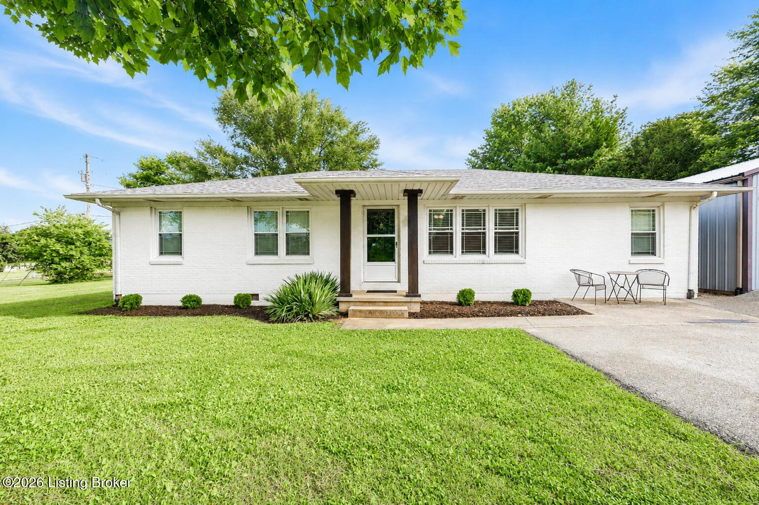 6311 Big Spring Road Vine Grove, KY 40175 - Photo 1 of 18 700
