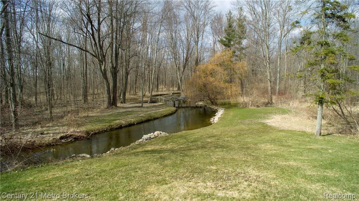 8365 Jordan Road Grand Blanc, MI 48439 - Photo 59 of 69 DJI_0590_1.JPG