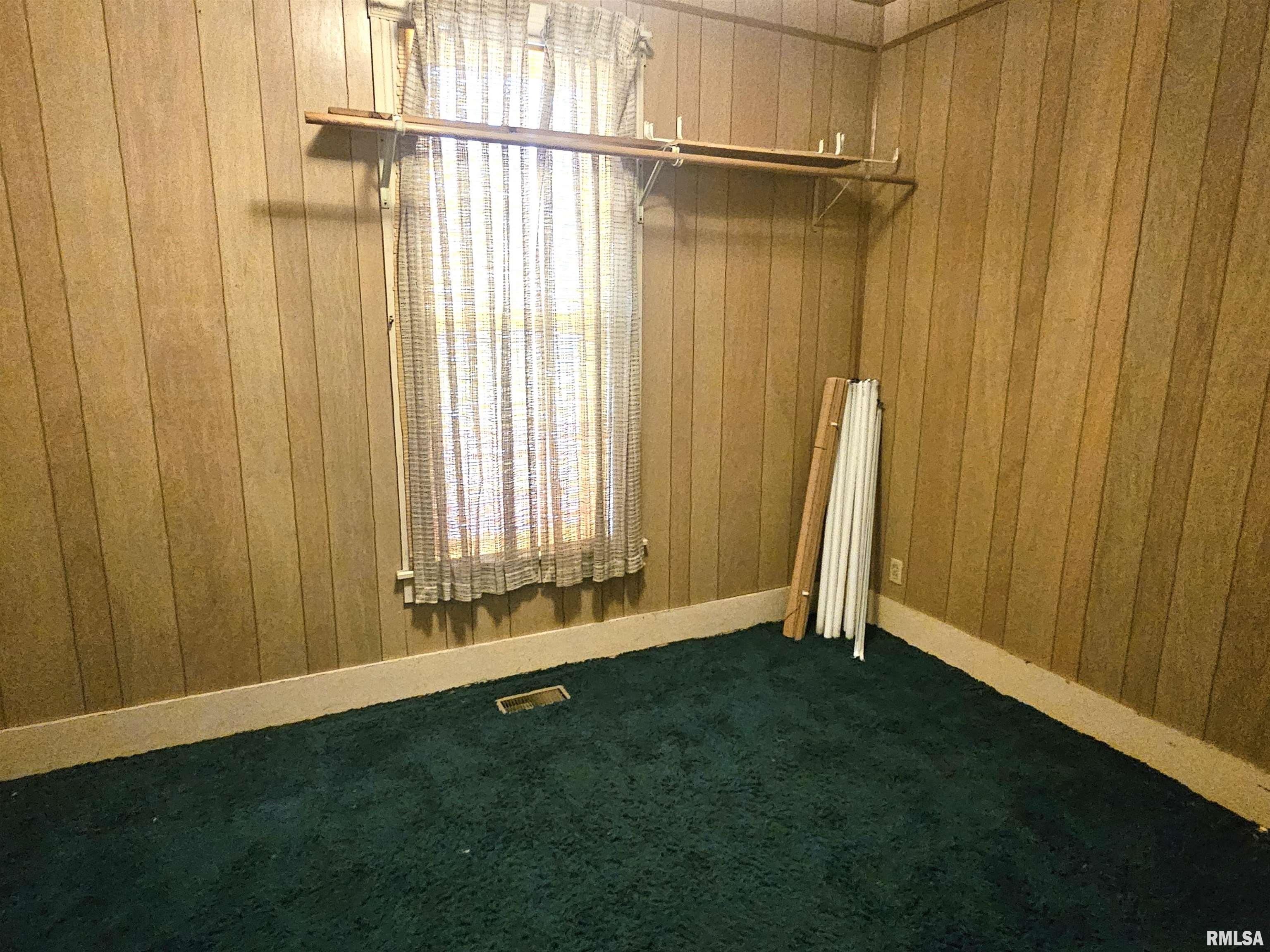 416 North Kickapoo Street Lincoln, IL 62656 - Photo 12 of 24 Gallery Image 12