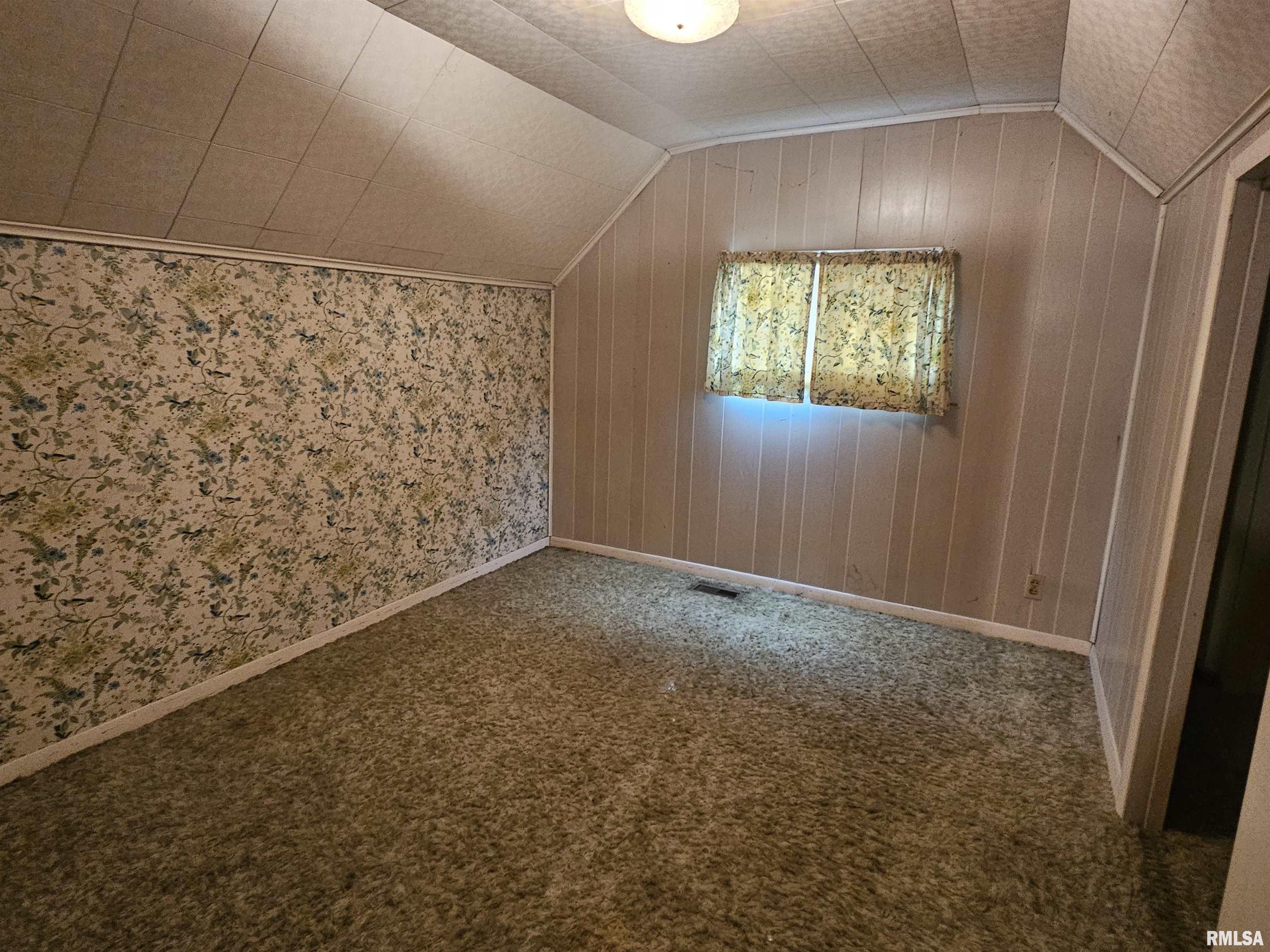 416 North Kickapoo Street Lincoln, IL 62656 - Photo 19 of 24 Gallery Image 19