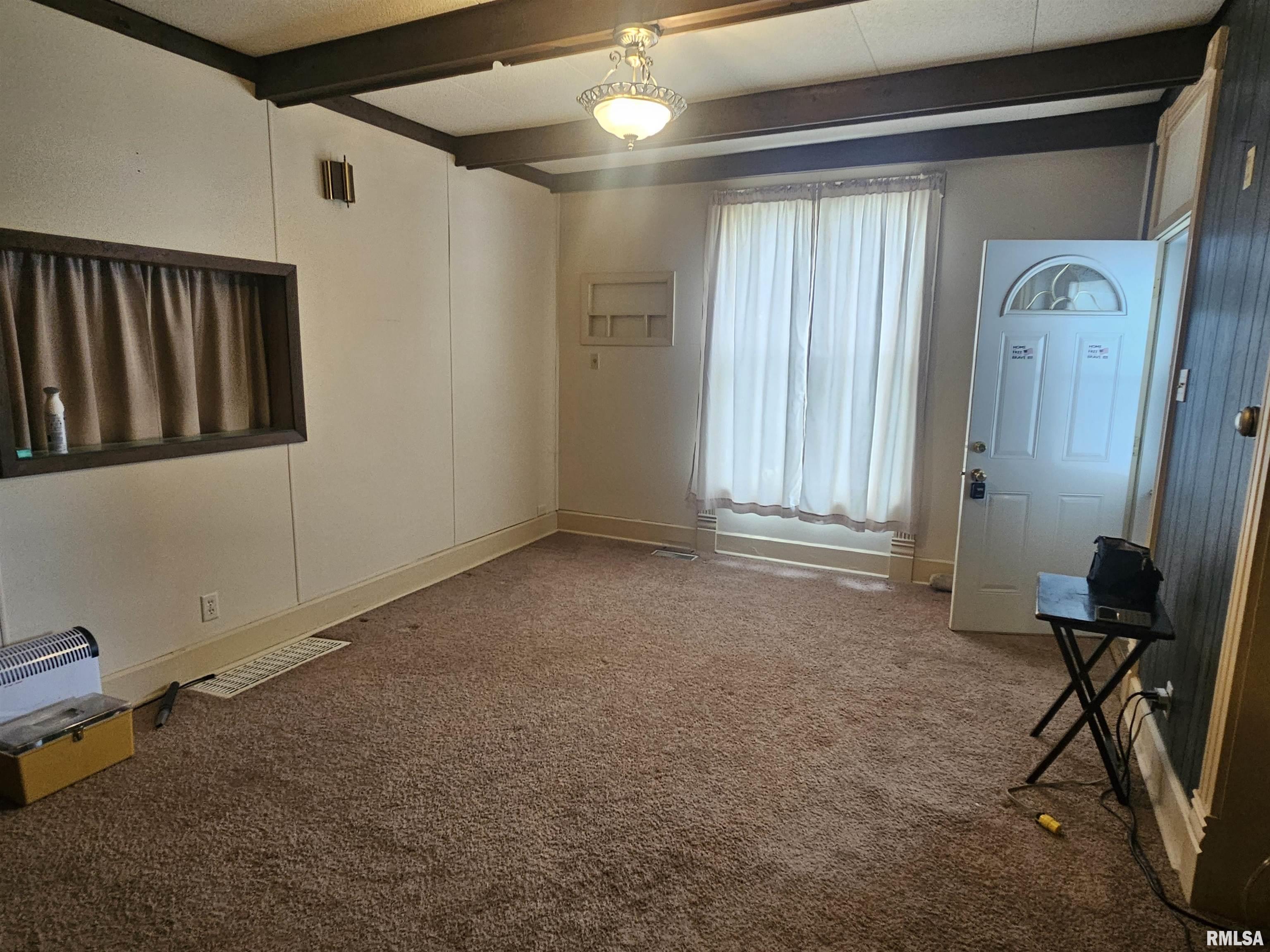 416 North Kickapoo Street Lincoln, IL 62656 - Photo 6 of 24 Gallery Image 6
