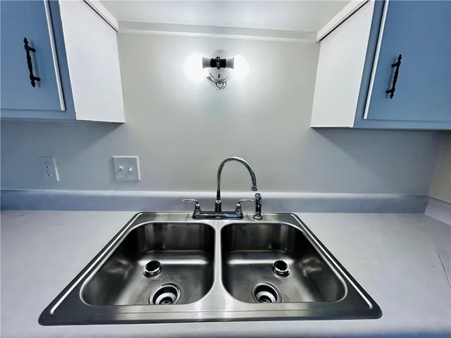 $1,400,000 | 207 South 5th Street, Louisiana, MO 63353