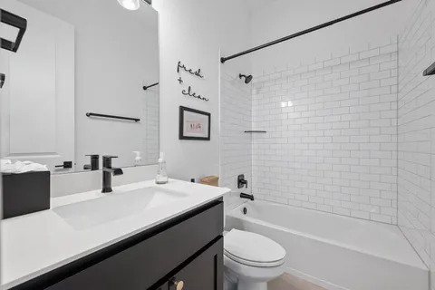 $975,000 | 159 Short Bush Pass, Austin, TX 78737