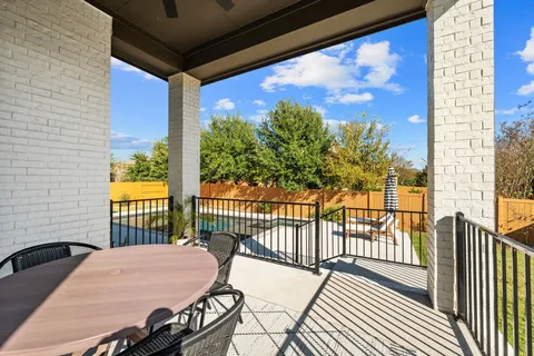 $975,000 | 159 Short Bush Pass, Austin, TX 78737