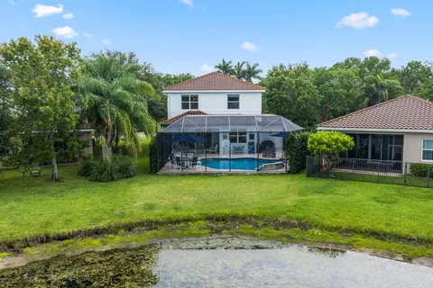 $899,900 | 8396 Calabria Lakes Drive, Boynton Beach, FL 33473