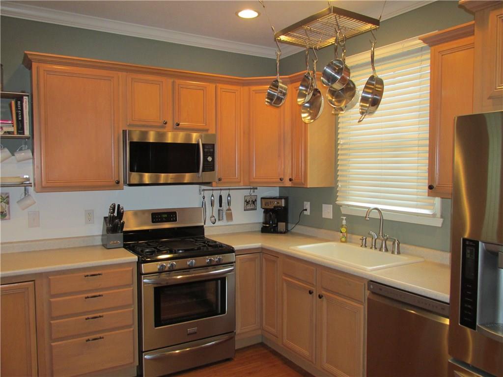 2023 Rhettsbury Street Carmel, IN 46032 - Photo 9 of 33 Gallery Image 9