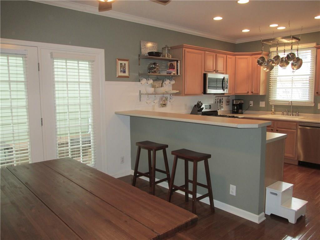 2023 Rhettsbury Street Carmel, IN 46032 - Photo 10 of 33 Gallery Image 10