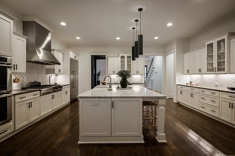 $1,850,000 | 3621 Woodmont Boulevard, Nashville, TN 37215