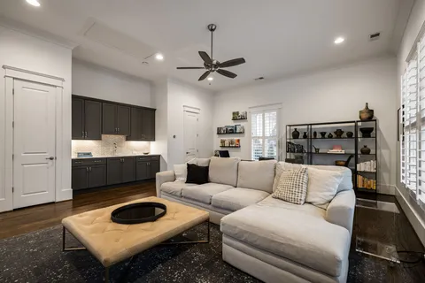 $1,899,000 | 3621 Woodmont Boulevard, Nashville, TN 37215