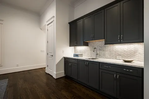 $1,899,000 | 3621 Woodmont Boulevard, Nashville, TN 37215