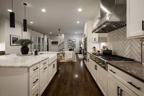 $1,899,000 | 3621 Woodmont Boulevard, Nashville, TN 37215