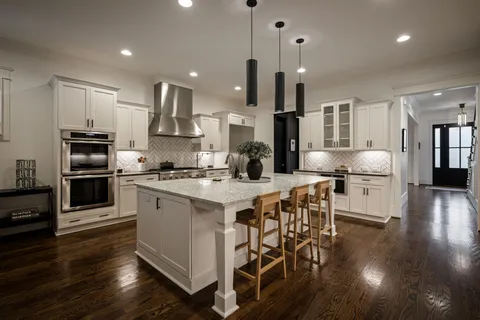 $1,899,000 | 3621 Woodmont Boulevard, Nashville, TN 37215