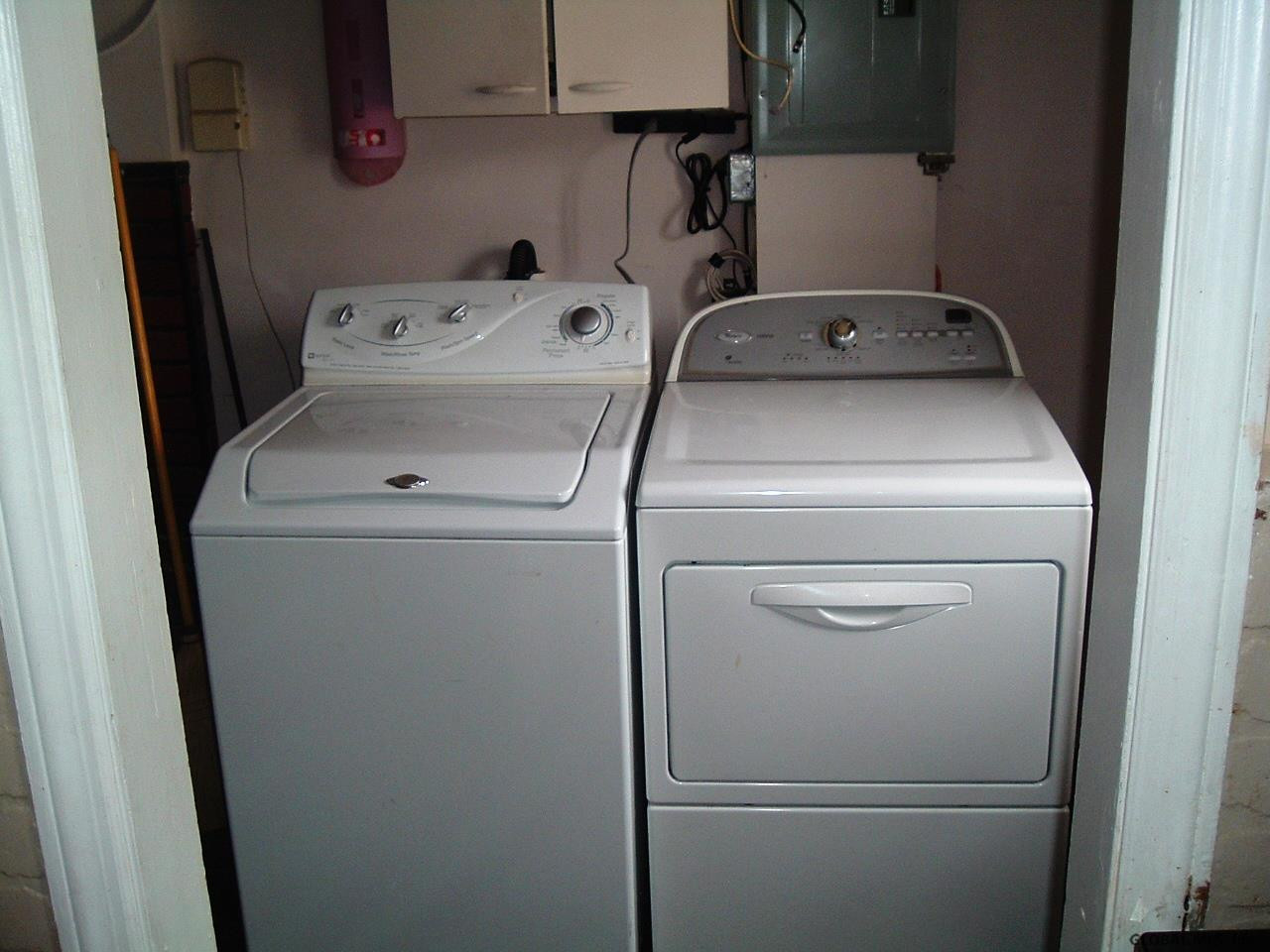 7 Wellington Road Bethlehem, NY 12054 - Photo 12 of 13 Photo 12