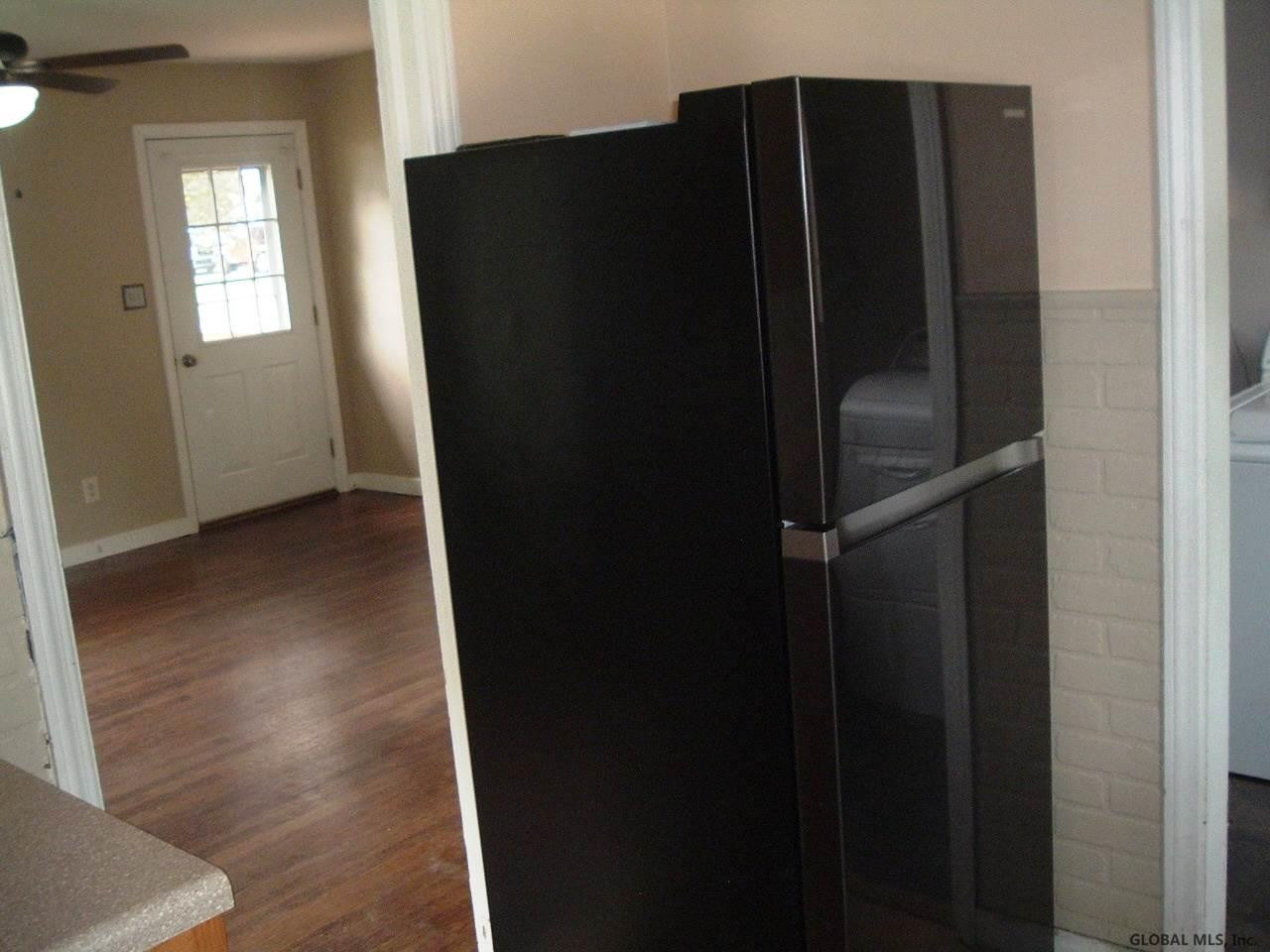 7 Wellington Road Bethlehem, NY 12054 - Photo 9 of 13 Photo 9