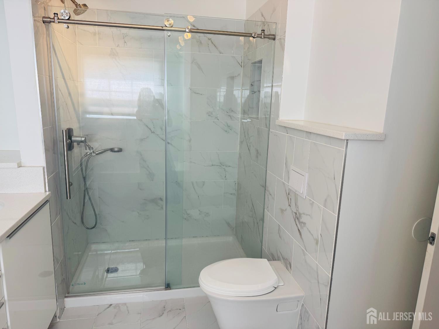 171 Nebula Road Piscataway, NJ 08854 - Photo 14 of 19
