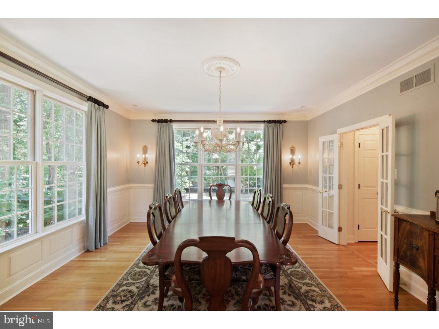 822 Caldwell Road Wayne, PA 19087 - Photo 7 of 24 Dining Room
