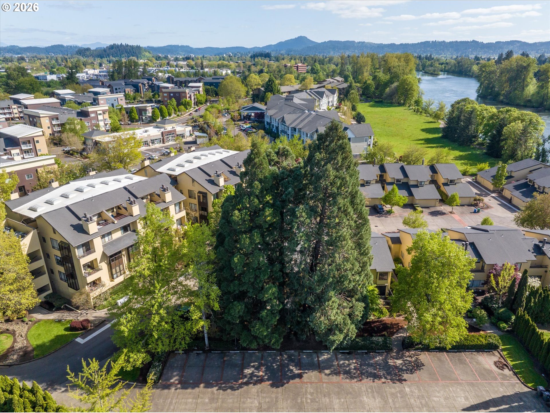 599 Wimbledon Court Eugene, OR 97401 - Photo 33 of 45 an aerial view of a city with lots of residential buildings