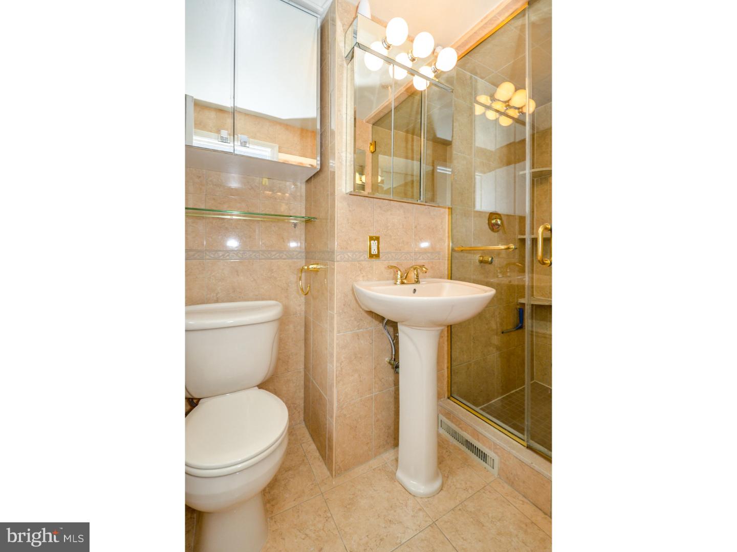 1231 Fleetwood Road Rydal, PA 19046 - Photo 20 of 25 Master Bathroom