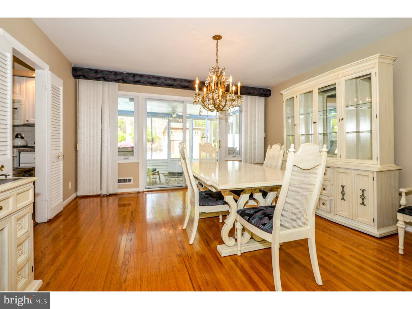 1231 Fleetwood Road Rydal, PA 19046 - Photo 10 of 25 Dining Room