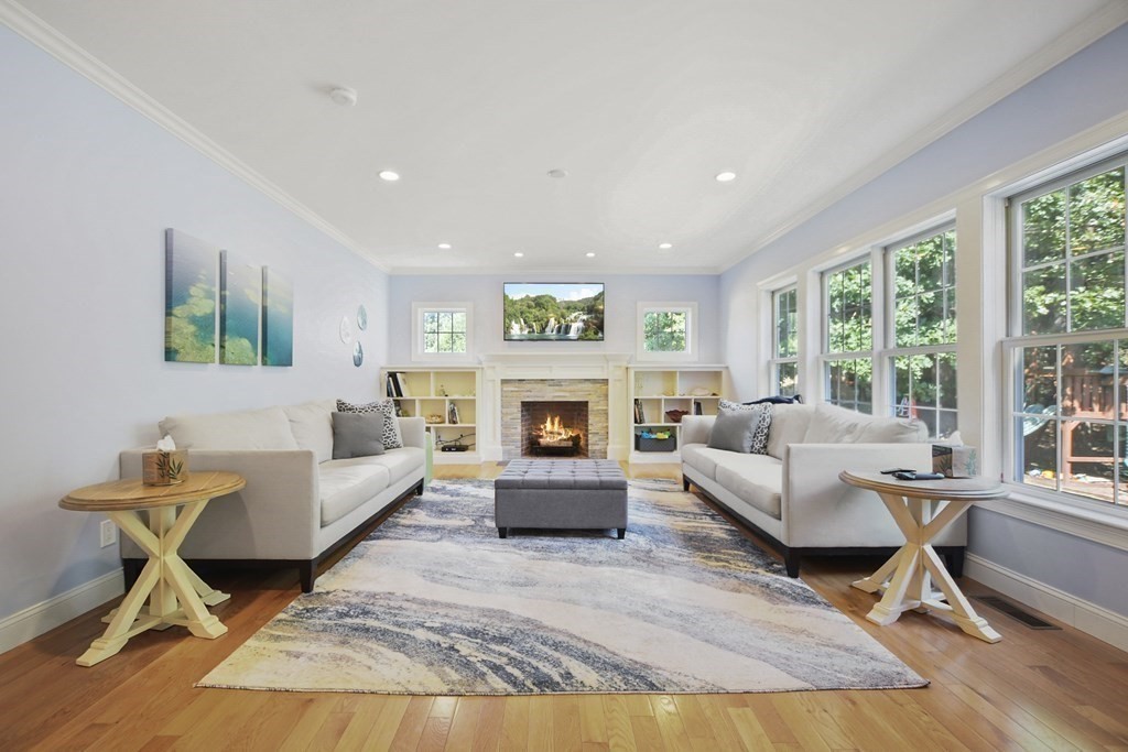 54 Absolom Way Hanover, MA 02339 - Photo 14 of 42 Gallery Image 14