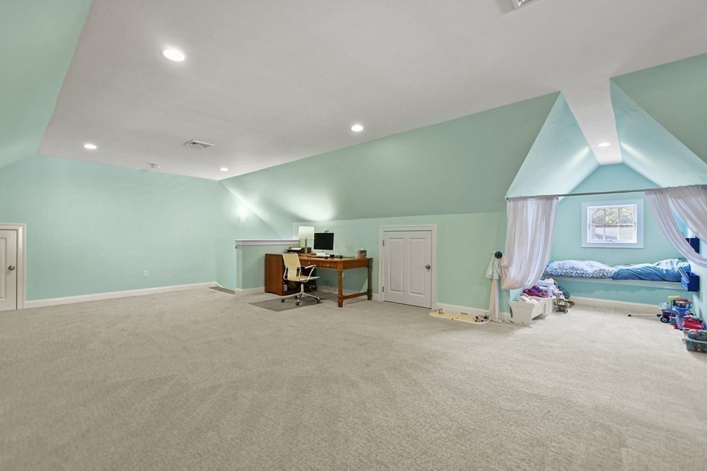 54 Absolom Way Hanover, MA 02339 - Photo 27 of 42 Gallery Image 27