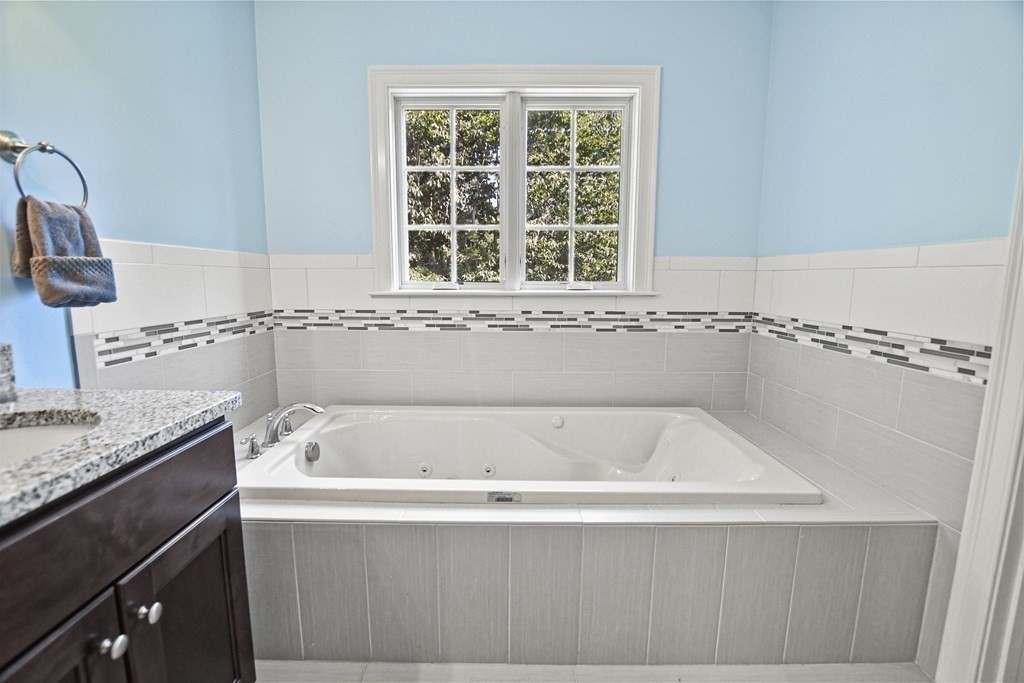54 Absolom Way Hanover, MA 02339 - Photo 38 of 42 Gallery Image 38