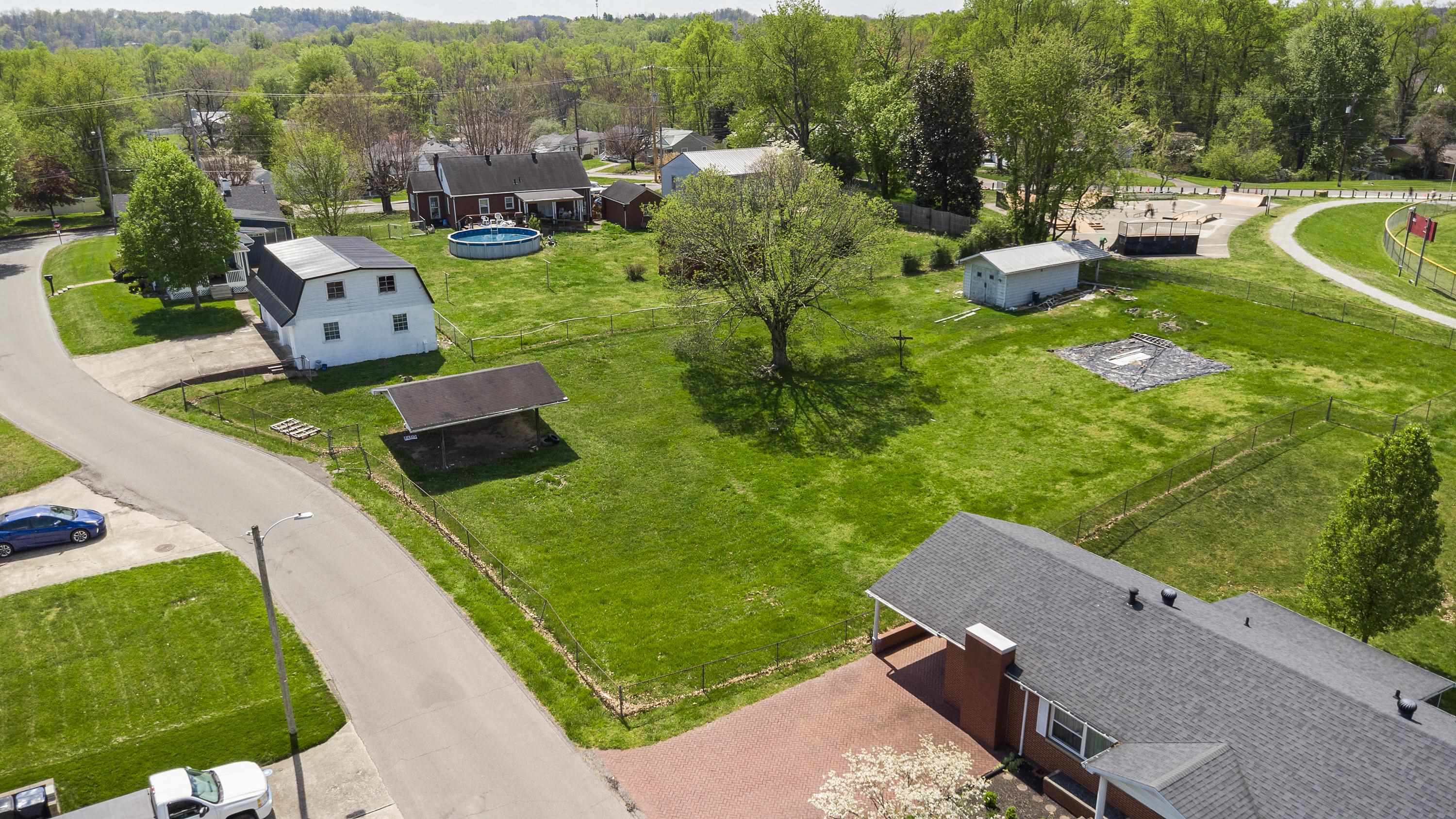 2301 Sharon Road Ashland, KY 41101 - Photo 5 of 17