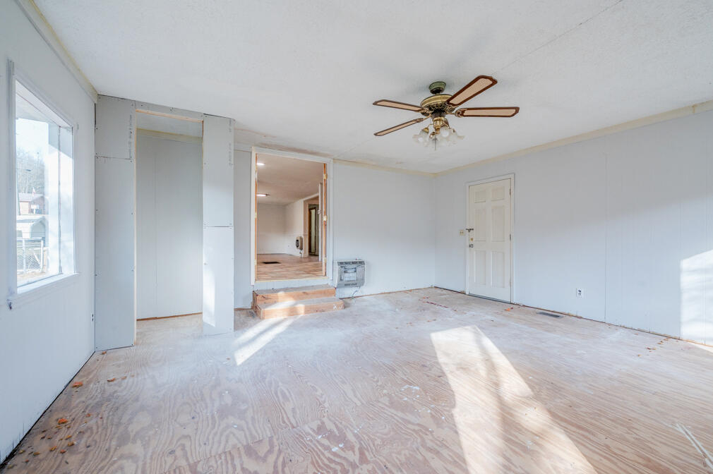 35 Fortune Street LaFayette, GA 30728 - Photo 16 of 32 _DSC1556