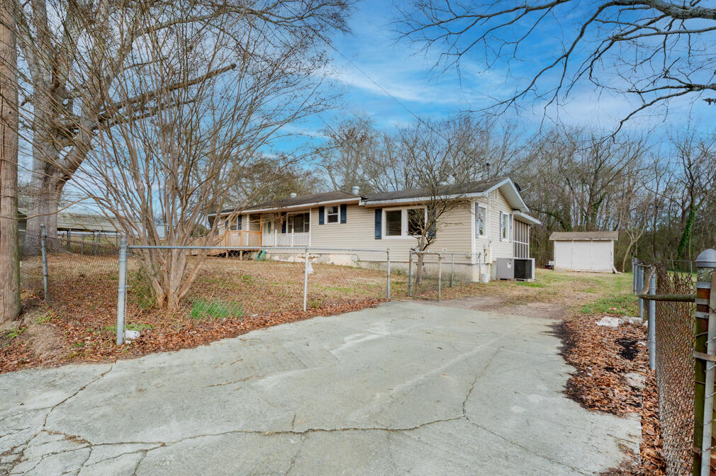 35 Fortune Street LaFayette, GA 30728 - Photo 2 of 32 _DSC1494