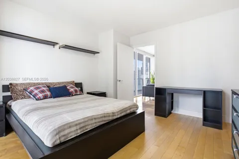 $2,500,000 | 50 Biscayne Boulevard, Unit 2510, Miami, FL 33132