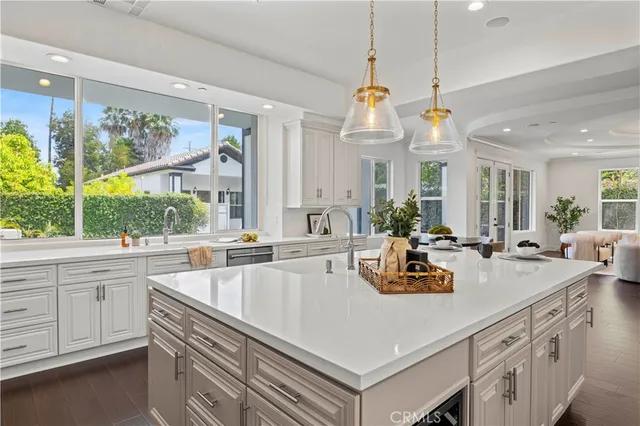 $3,695,000 | 5012 Gerald Avenue, Encino, CA 91436