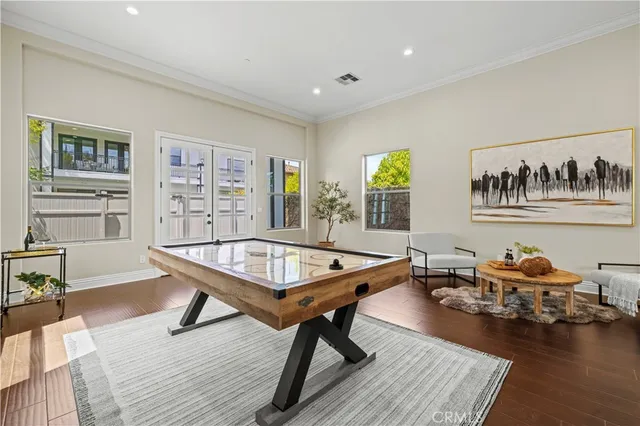 $3,695,000 | 5012 Gerald Avenue, Encino, CA 91436