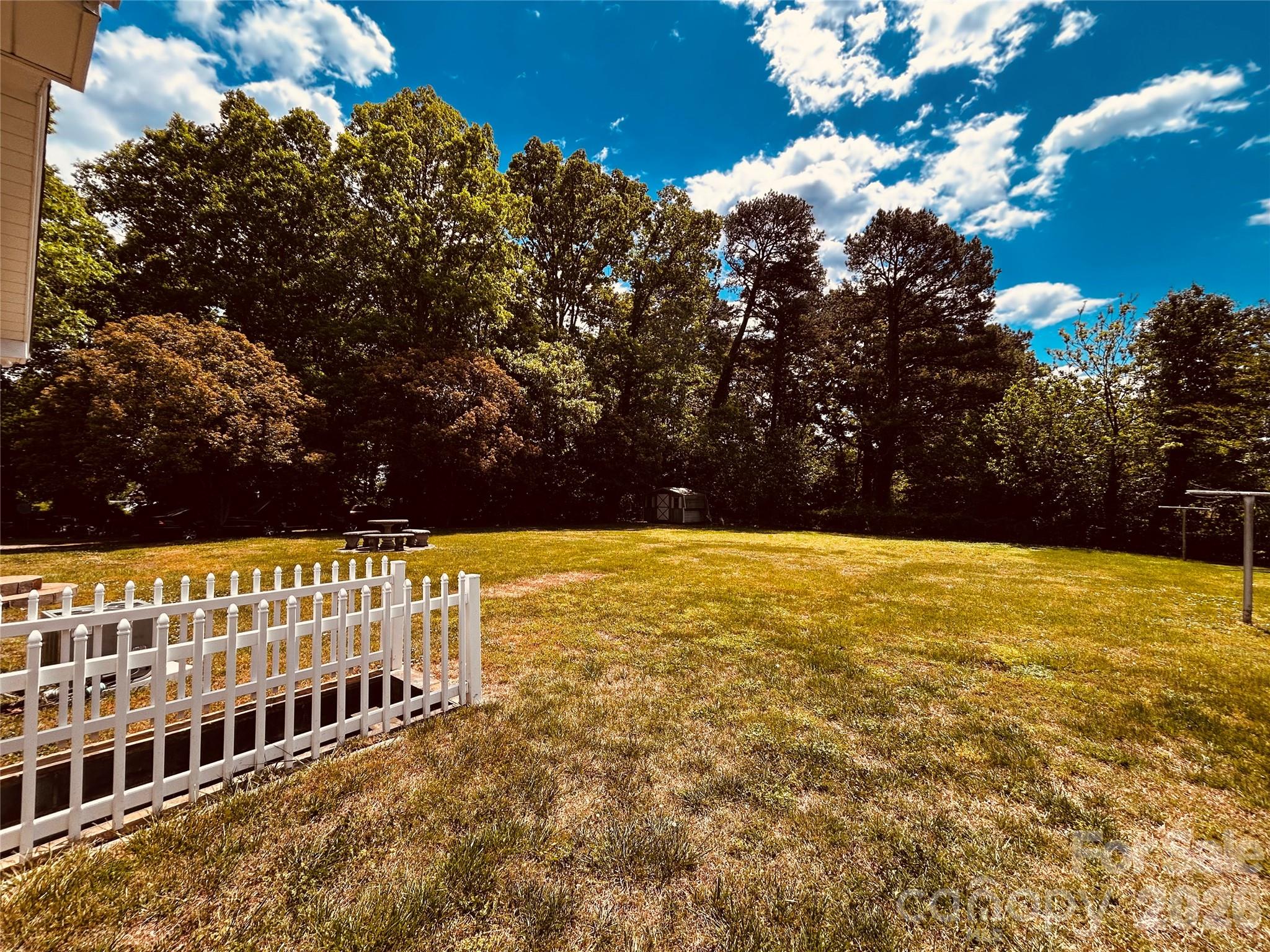 2525 13th Avenue Southwest Hickory, NC 28602 - Photo 16 of 17