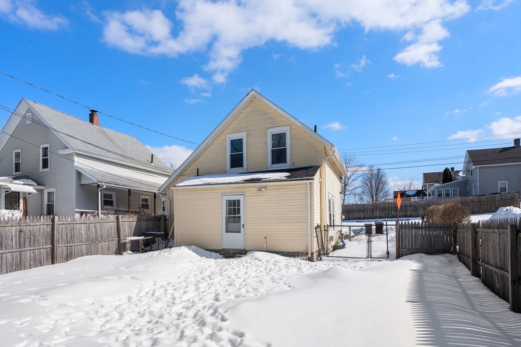 39 Rogers Avenue Ludlow, MA 01056 - Photo 6 of 25