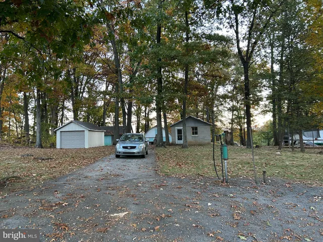 $279,900 | 5566 Blue Hill Road, Glenville, PA 17329