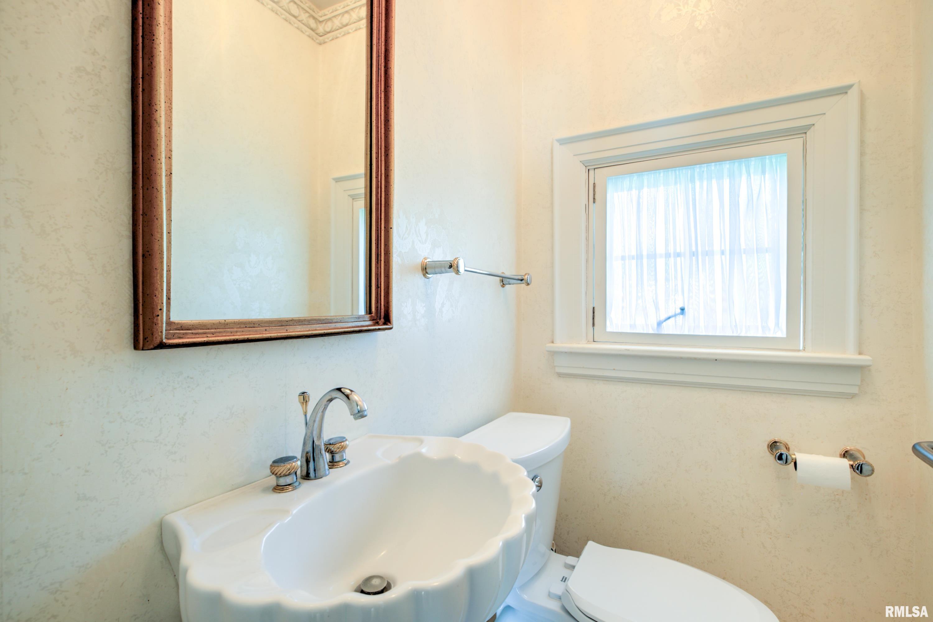 5014 North Prospect Road Peoria Heights, IL 61616 - Photo 26 of 69