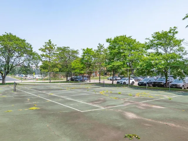 $1,390 | 4101 Parklawn Avenue, Unit 130, Edina, MN 55435