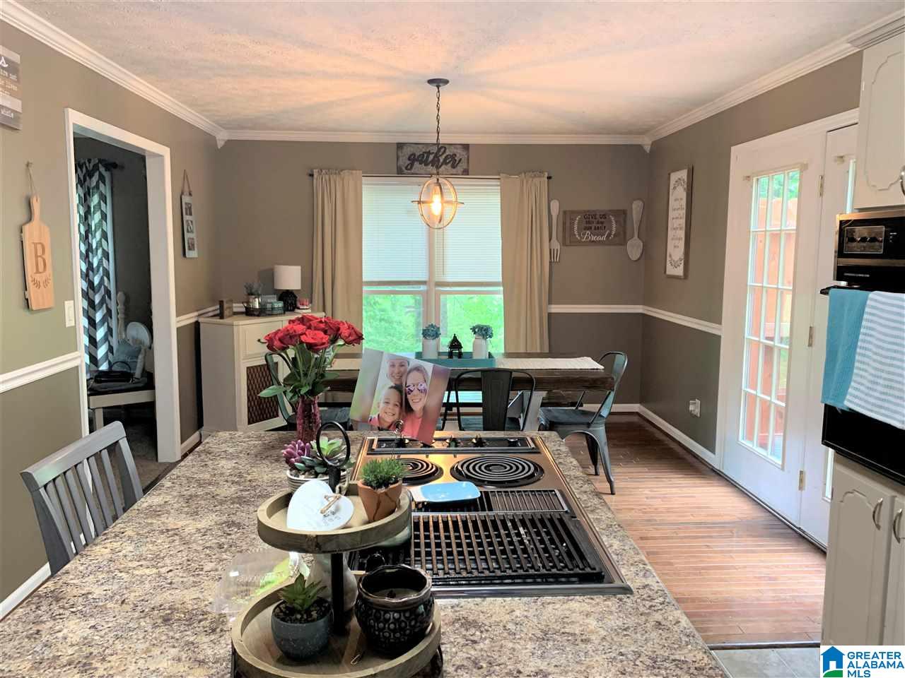 225 Fernway Road Anniston, AL 36207 - Photo 13 of 35