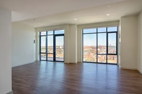 $6,135 | 1 Canal Street, Unit 1110, Boston, MA 02114
