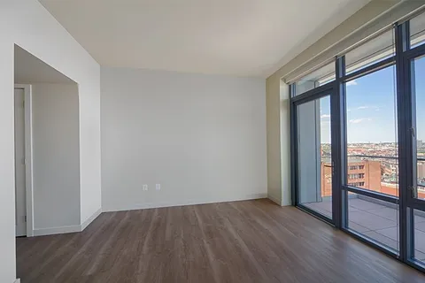 $6,135 | 1 Canal Street, Unit 1110, Boston, MA 02114