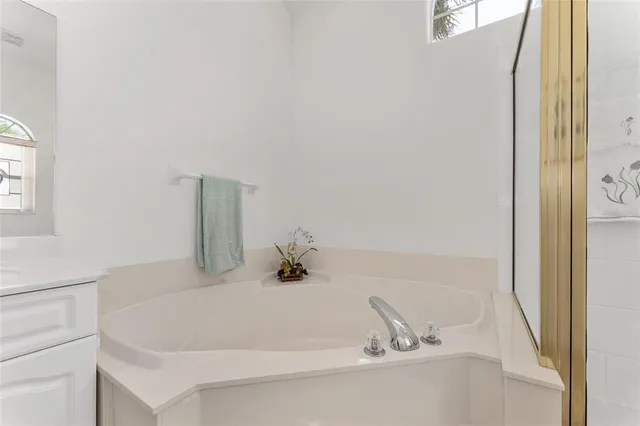 $649,000 | 5819 Northeast 72nd Street, Silver Springs, FL 34488