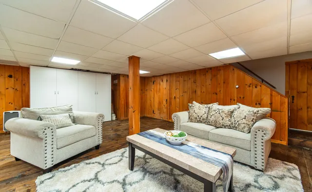 $40,000 | 558 North Roast Meat Hill Road, Killingworth, CT 06419