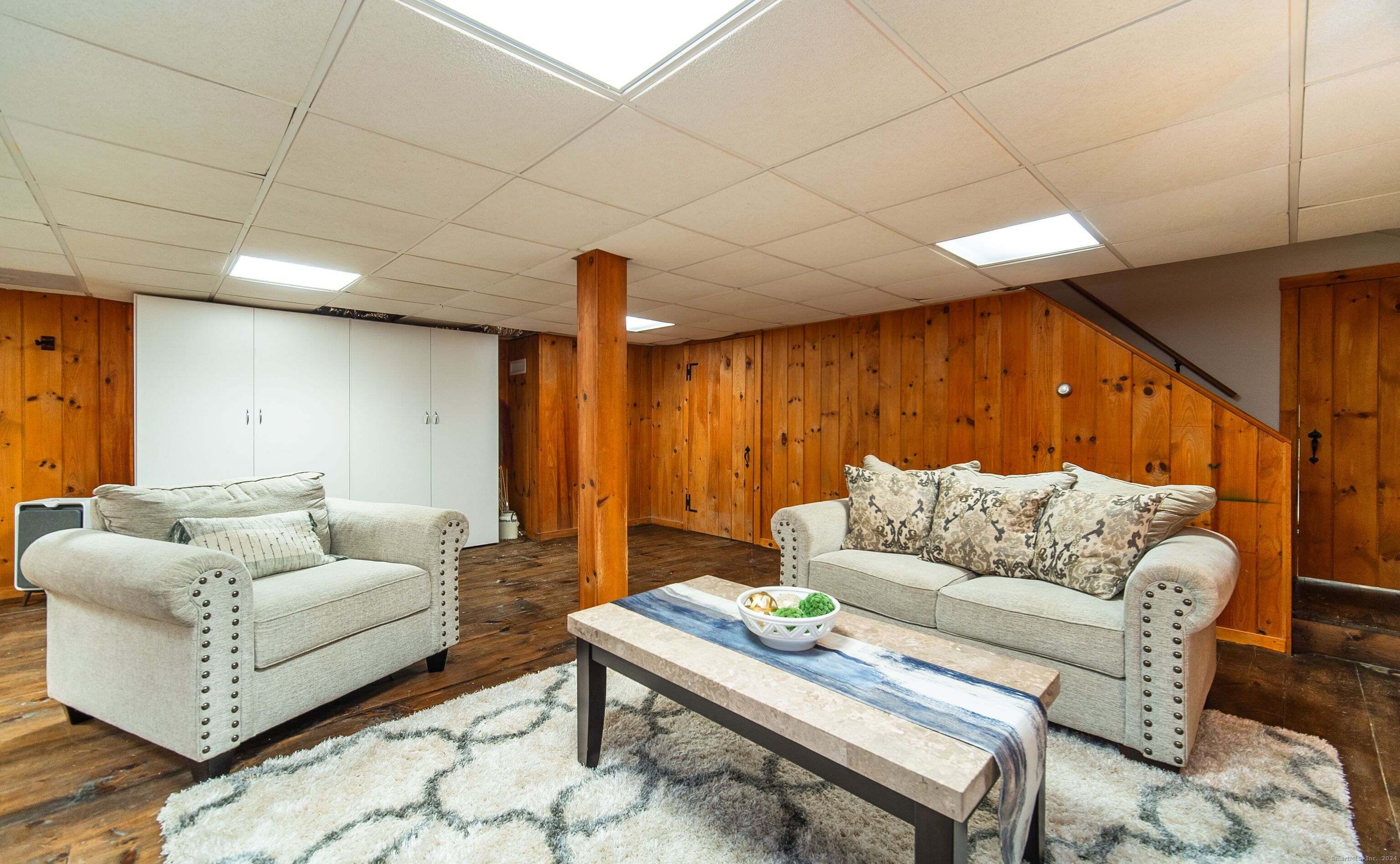 558 North Roast Meat Hill Road Killingworth, CT 06419 - Photo 23 of 37 a living room with furniture and a large window