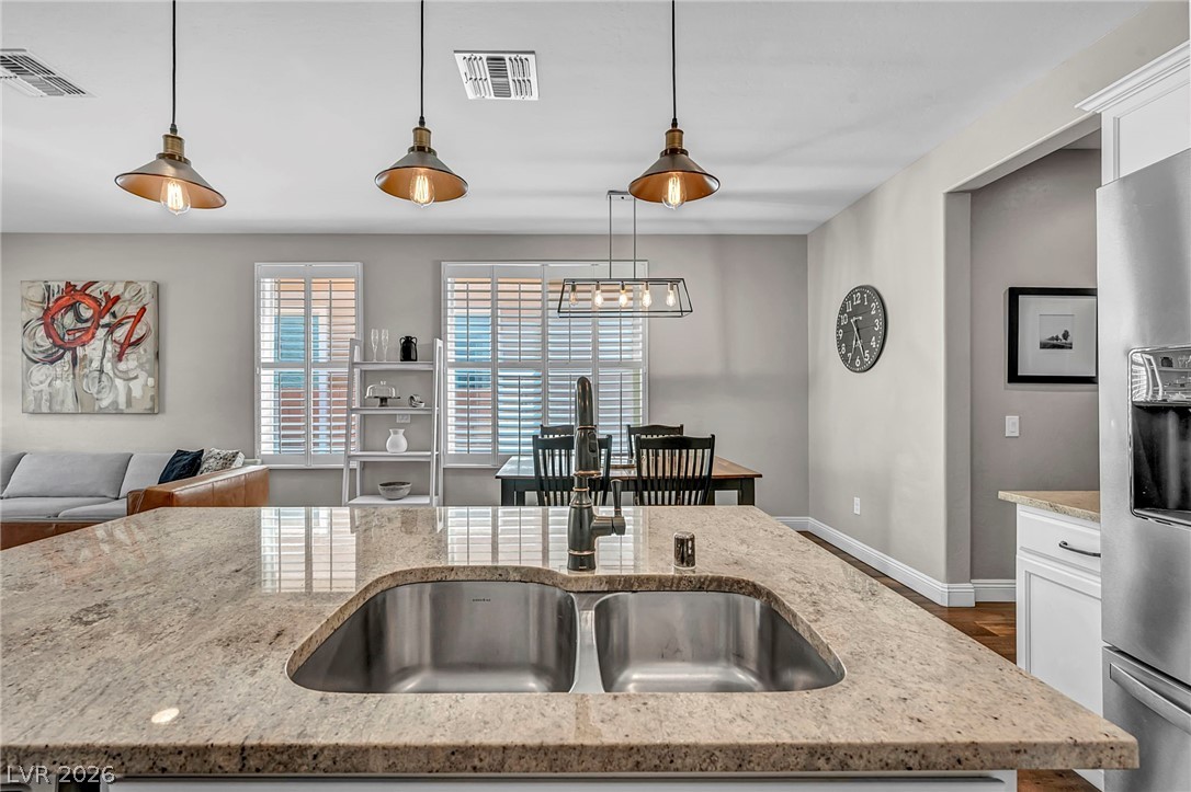 10982 Great Sioux Road Las Vegas, NV 89179 - Photo 10 of 49