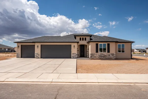 $489,000 | 4913 North 970th Street East, Cedar City, UT 84721