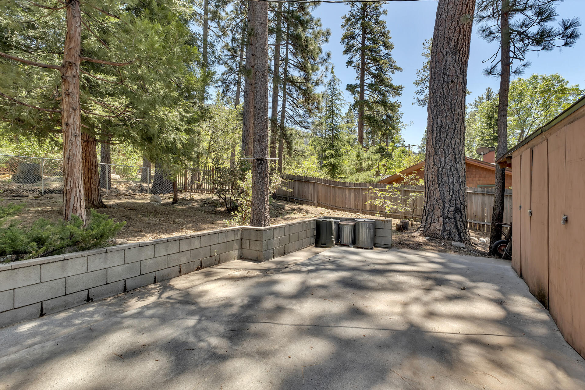 25270 Palomar Road Idyllwild, CA 92549 - Photo 38 of 60 a view of a house with a tree in the background