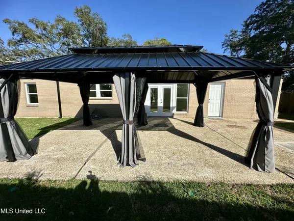 $380,000 | 305 Westview Drive, Biloxi, MS 39531