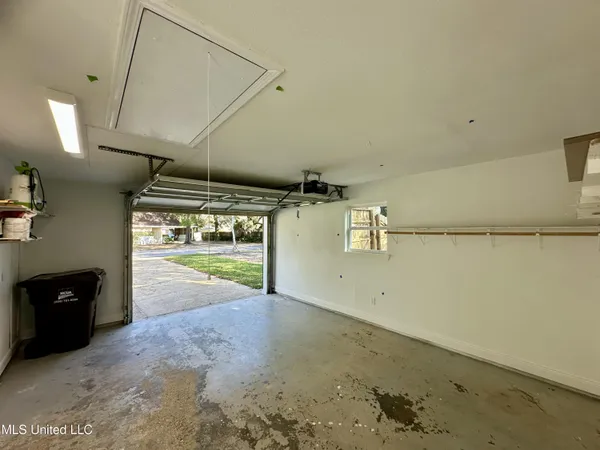 $380,000 | 305 Westview Drive, Biloxi, MS 39531