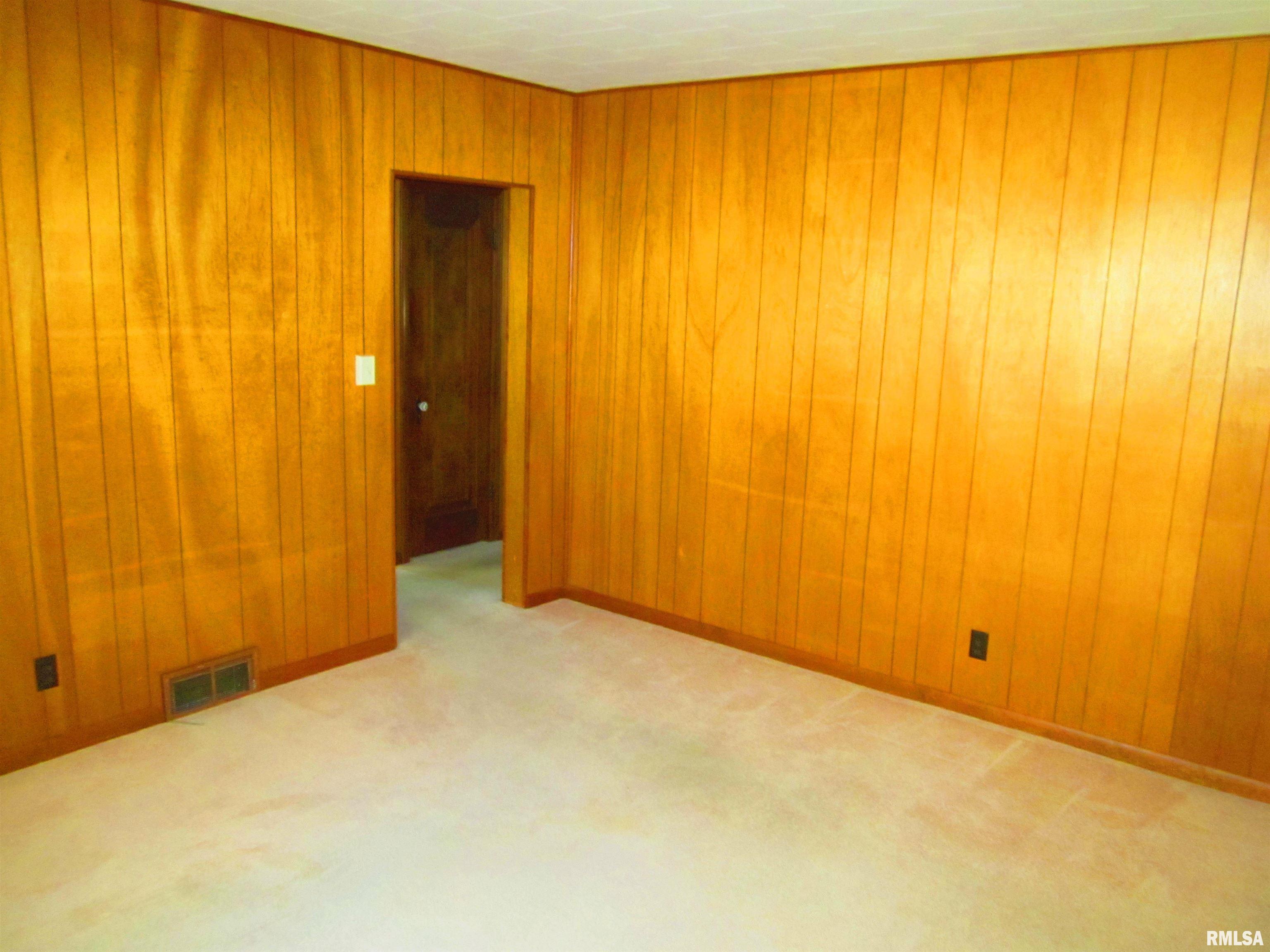 1528 West Monroe Street Springfield, IL 62704 - Photo 5 of 35